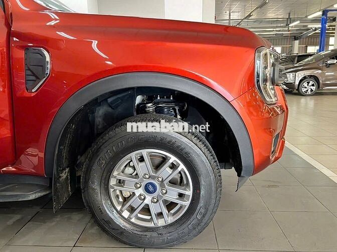 Ford RANGER XLS - 2024 1 cầu màu cam-39000km