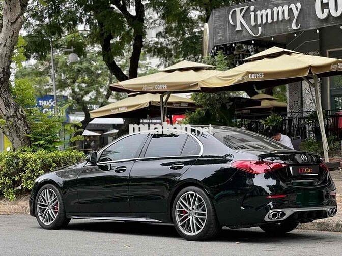 Mercedes-Benz C200 Avangarde 2023 Đen 25.000 km