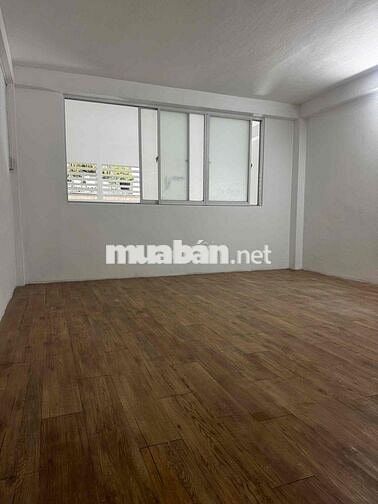 Nhà HXH Đất Thánh P6 Tân Bình, 4x15m, 3 lầu, 4pn 4wc giá 16tr