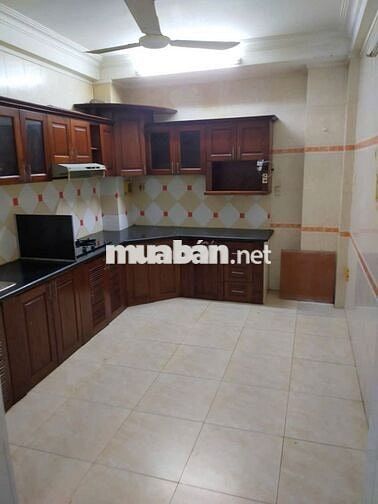 Cho Thuê Nhà Nuyên Căn Đường PHẠM VĂN HAI gần chợ PVHai