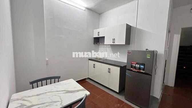 Cho thuê căn hộ 1pn tách bếp ban công giặt riêng full nt Trần Phú q5