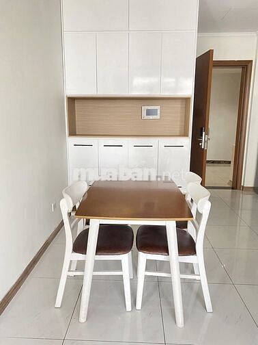 Bán căn 2PN, 82m2, Có sổ hồng lâu dài, Ban công hướng Đông. Giá 8.5 tỷ