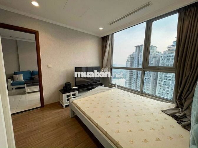 Bán căn 1PN toà Central 2, 53m2, Có sổ hồng, Giá 6.6 tỷ. View đẹp.