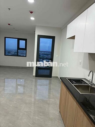 căn hộ 33m2 tầng 18 sổ sẵn giá 910 triệu cần bán gấp