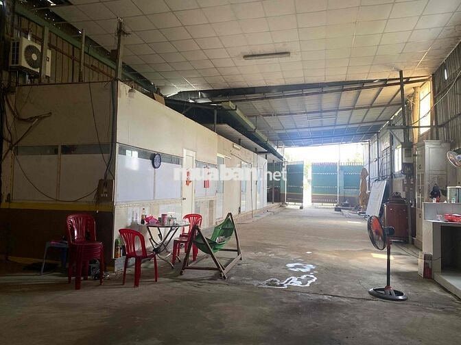 cần cho thuê kho xưởng mặt tiền ql50