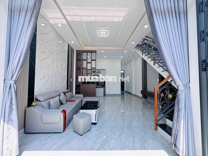 NHÀ BÁN SỔ RIÊNG GẦN NHÀ THỜ BÙI MÔN