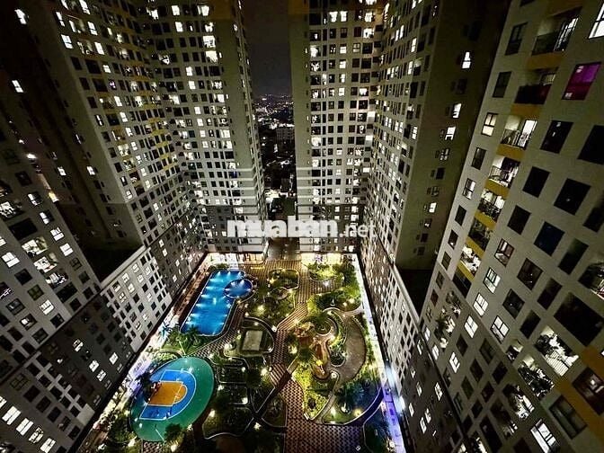 Cho thuê căn 2pn,1wc, ban công Bcons Garden - 5,5triệu, nhiều nội thât