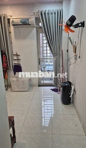 CHO THUÊ HẺM O TÔ TÂN KY TÂN QUÝ GIÁ 12TR/ THÁNG