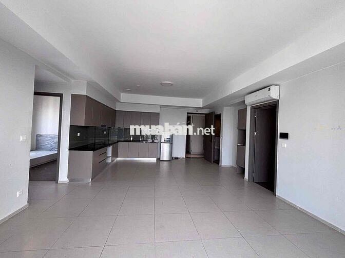 Cho thuê cc WestGate - giá 11 triệu - sẵn máy lạnh - 113m2 ( 3pn 2wc )