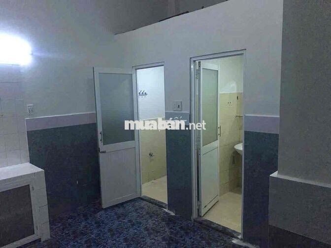 Cho thuê nhà diện tích 4,5*15 rộng hiếm có. P.11, Q.10