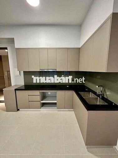 Cho thuê cc WestGate - giá 11 triệu - sẵn máy lạnh - 113m2 ( 3pn 2wc )