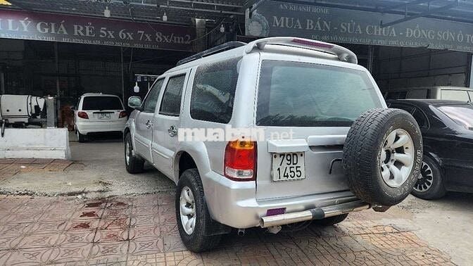 Xe 7 chỗ kiểu dáng Toyota Prado, có đổi xe
