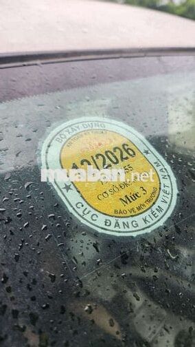 Xe 7 chỗ kiểu dáng Toyota Prado, có đổi xe