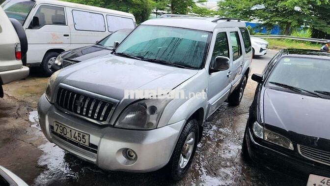 Xe 7 chỗ kiểu dáng Toyota Prado, có đổi xe