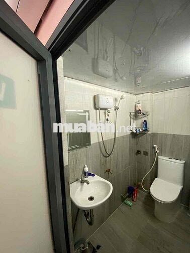 PHÒNG CHO THUÊ GẦN ĐINH THIÊN HOÀNG QUẬN 1, GẦN CHỢ BÀ CHIỂU.