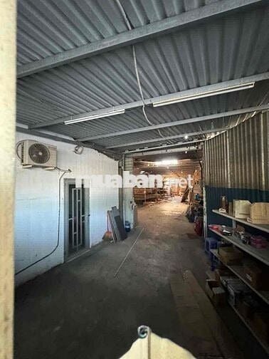 Cho thuê nhà xưởng DT 8x25 mặt tiền Đ phạm hùng