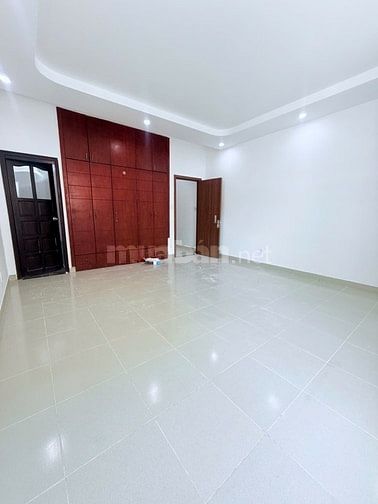 HXH CÁCH MẶT TIỀN CHỈ 6M - NGANG ĐẸP NỞ HẬU - HOÀN CÔNG ĐẦY ĐỦ