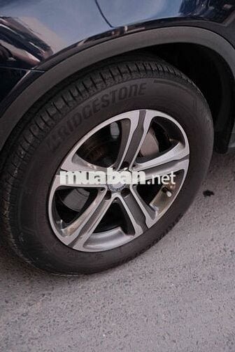 Mercedes-Benz GLC 250 4MATIC 2016 Xanh đen