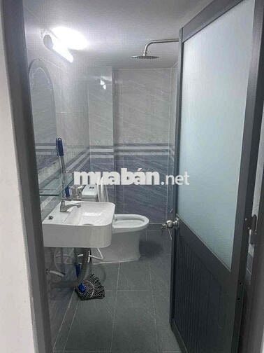 nhà mới ken 4x15 trêt lầu 3pn 3ml hà huy giáp P.an phú đông Q12