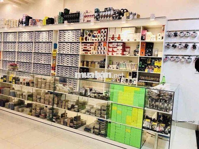 Cần tuyển 1 bạn giao hàng quanh phố
