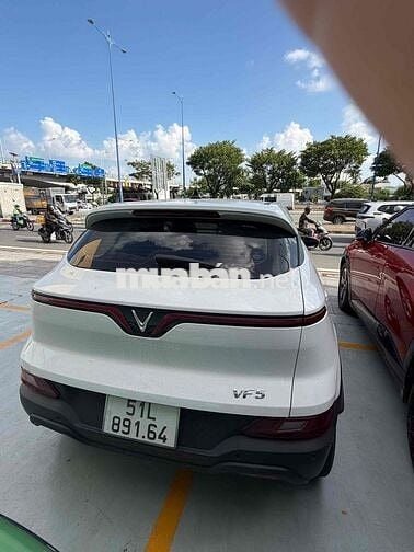 VinFast VF5 Plus 2025 Trắng 8.000 km