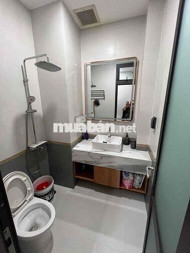 BÁN NHÀ MẶT TIỀN TRIỆU QUANG PHỤC Q5 THANG MÁY XỊN 6TẦNG 6PN 4WC.