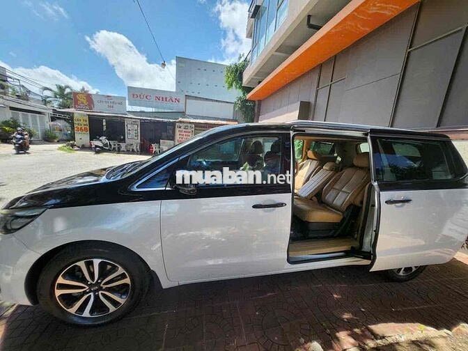 Kia Sedona 2016 2.2D full Trắng