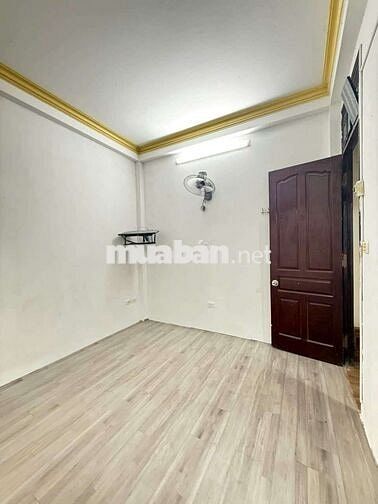 nhà 5 tầng 4 ngủ nội thất cơ bản