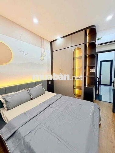 Hẻm 6m TÂN SƠN NHÌ, 3 Tấm, 4 x 18m,4 Phòng Ngủ, 4 wc, 1 Sân Thượng