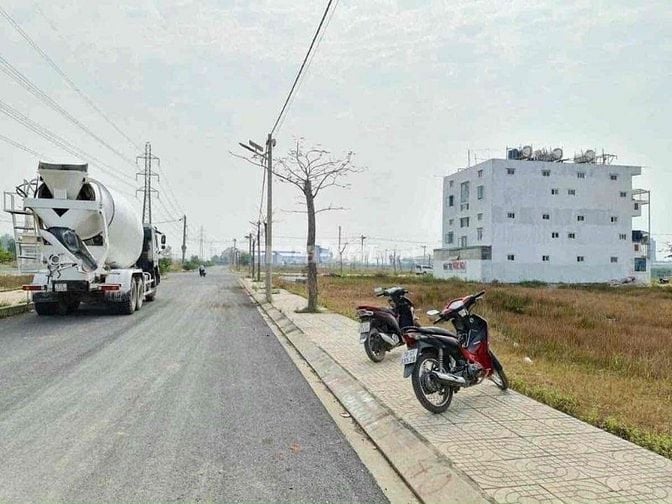 Bán nền A2-24 Vistsland 5x18 Mt view kênh Thầy Cai