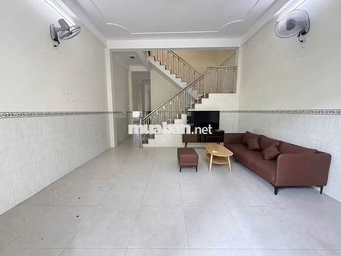 NHÀ 2 TẦNG 3PN 3WC MT NAM VIỆT Á
