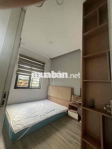 Cho thuê nhà nguyên căn đầy đủ nội thất. Nguyễn duy,Bình thạnh
