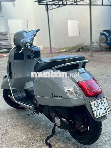 Piaggio Vespa GTS Xám Đã sử dụng