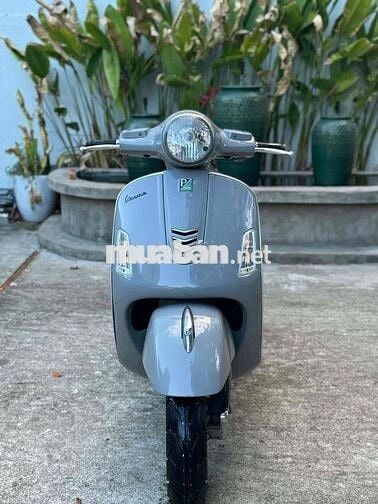 Piaggio Vespa GTS Xám Đã sử dụng