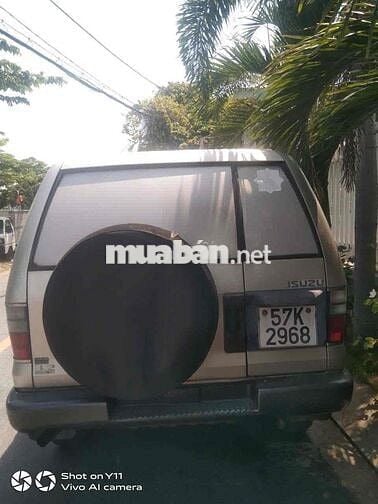 Bán xe Isuzu đời 202 mới đăng kiểm máy lạnh