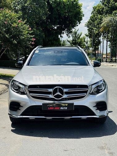 Mercedes-Benz GLC 300 4 Matic 2017 Bạc