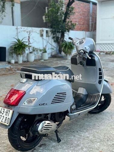 Piaggio Vespa GTS Xám Đã sử dụng