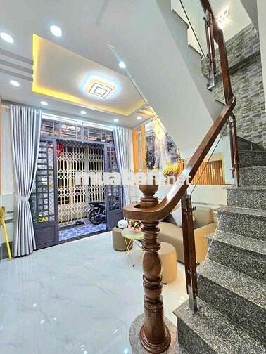 nhà bán có sổ hồng 1 lầu đường trước nhà 3m gần chợ với trường học🔥