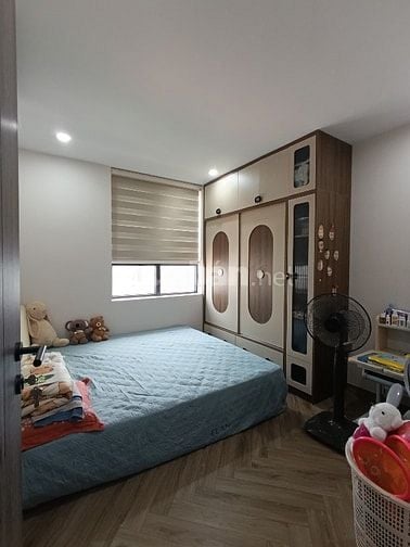Bán căn hộ Central Field 219 Trung Kính 70m2 02 phòng ngủ chỉ 6.35 tỷ