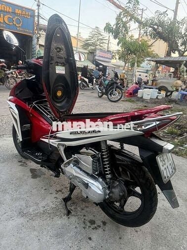 Honda Air Blade 110cc Đỏ Trắng Đen 30567 km