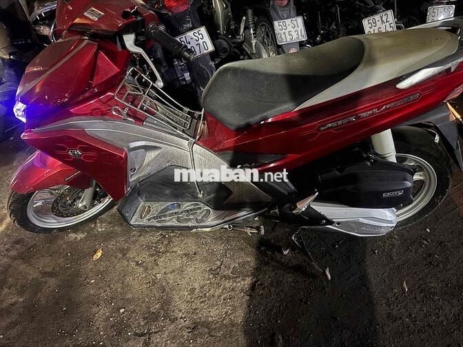 Honda Air Blade 2017 bao chanh chấp