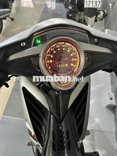 Exx 50cc 2024 Xám Zin ( hỗ tro góp)