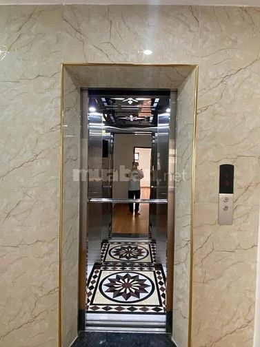 10.9 TỶ BÁN NHÀ 55M2 NGÕ 36 DỊCH VỌNG HẬU - LÔ GÓC - THANG MÁY