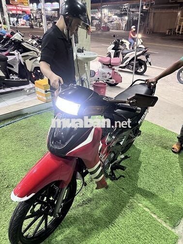 Suzuki Xipo 6 cấp màu Đỏ