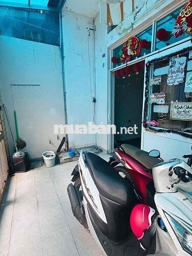 mặt bằng (tầng trệt) 30m2 tân bình