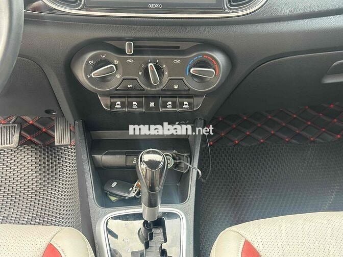 Kia Soluto Luxury 2020 Đỏ 90000 km