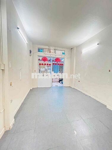 mặt bằng (tầng trệt) 30m2 tân bình
