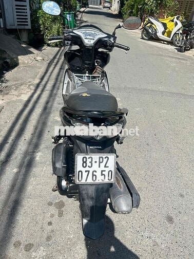 Honda Airblade mắt cú 2014 máy zin siêu êm