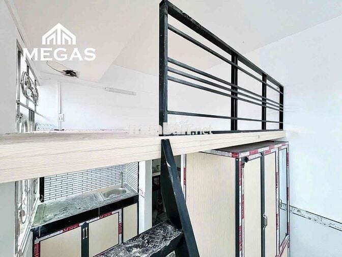 ĐH MỞ - 4TR - GÁC CAO - THANG MÁY