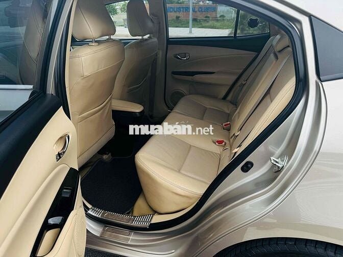 Toyota Vios 1.5G AT 2019 Vàng cát
